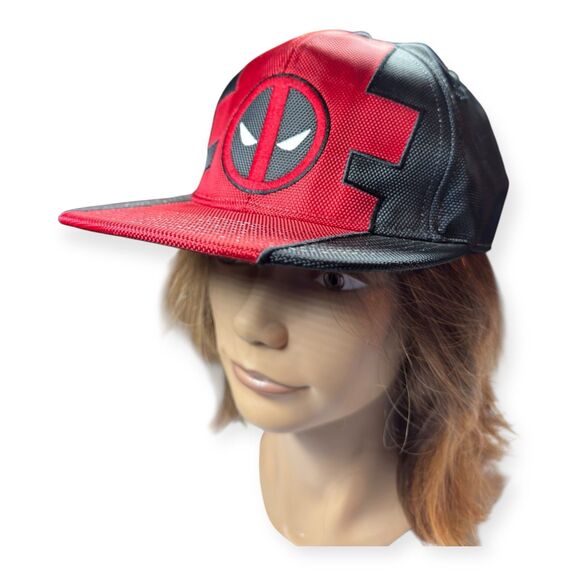 Marvel Deadpool‎ Red Logo Hat Adjustable Adult Size Hat Black Cap OSFM - Picture 2 of 5